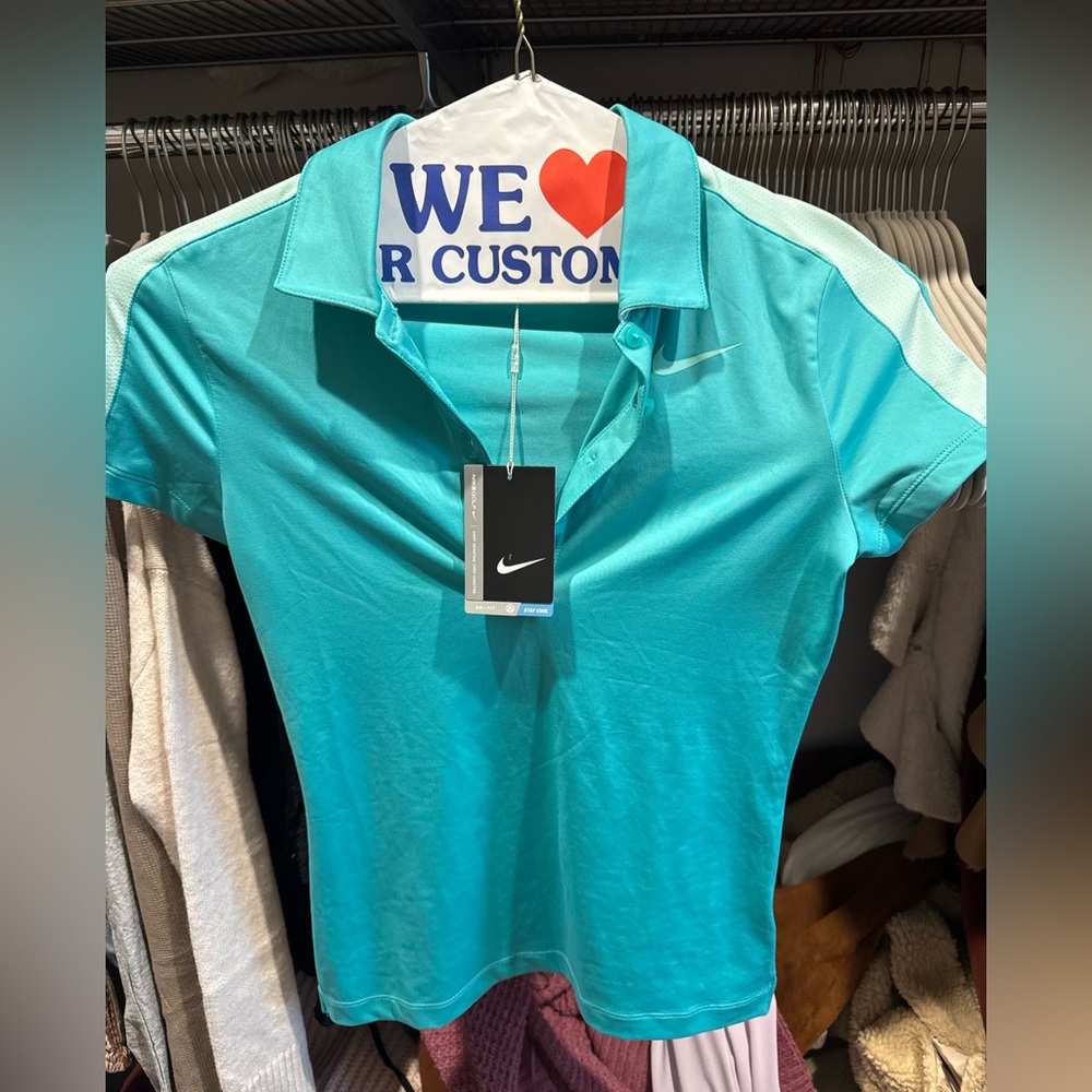 Nike golf dry fit NWT XS